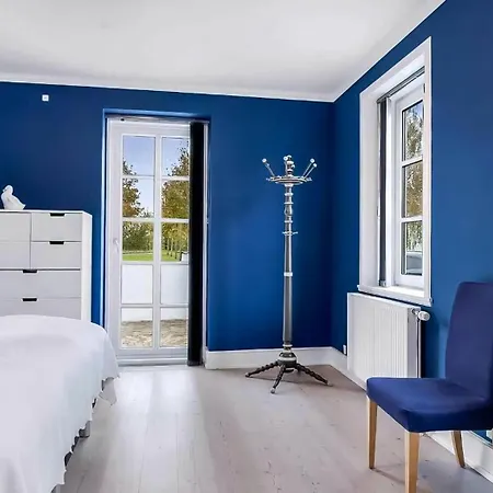 Spacious House With For Relaxation And Play Βίλα *